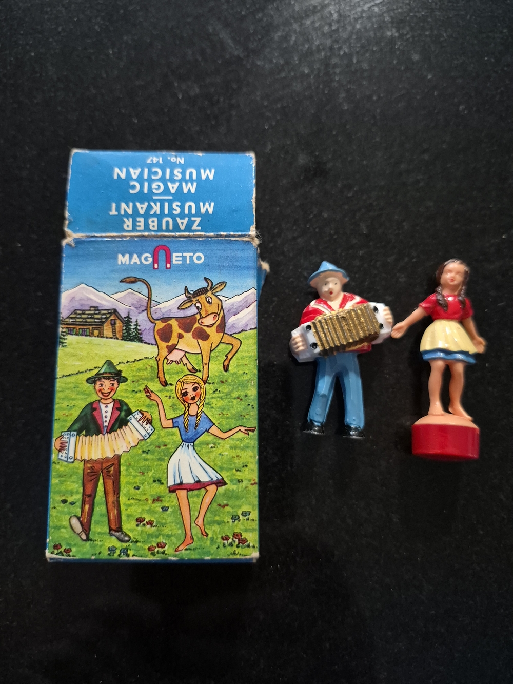 Musical Folk Toy Set - Blue and Red Figurines